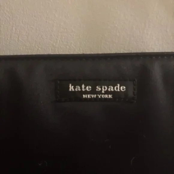 Kate Spade Purse, Authentic, Good Condition - Picture 2 of 7